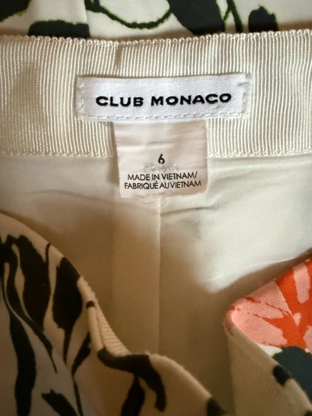Club Monaco Pencil Skirt in White with Orange & Green Floral Print Size 6 - Picture 3 of 7